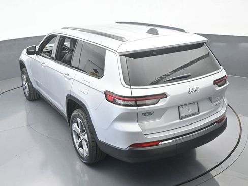 New 2025 Jeep Grand Cherokee L Limited image 44