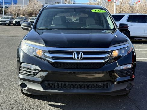 Used 2018 Honda Pilot LX image 3