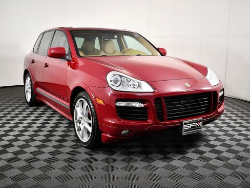 Used 2008 Porsche Cayenne GTS image 5