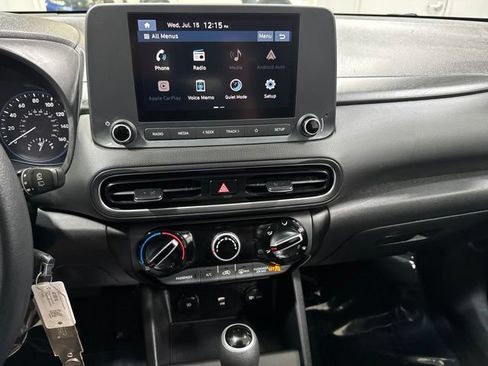 Used 2023 Hyundai Kona SE AWD/4WD image 15