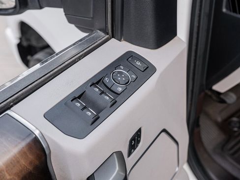 Used 2019 Ford F350 Limited w/ FX4 Off-Road Package image 23