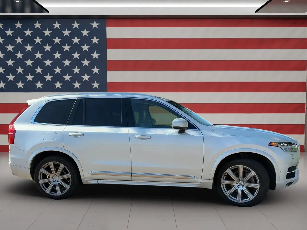 Used 2017 Volvo XC90 T6 Inscription w/ Vision Package AWD/4WD image 8