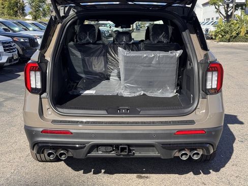 New 2026 Ford Explorer ST image 13