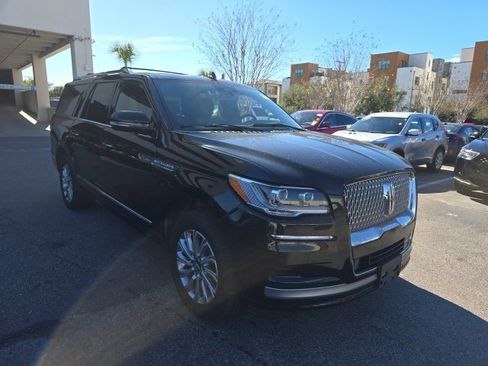 Used 2024 Lincoln Navigator L 4WD image 7