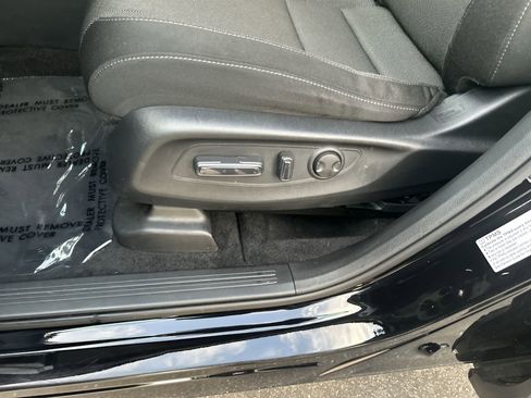 Certified 2024 Honda CR-V EX image 14