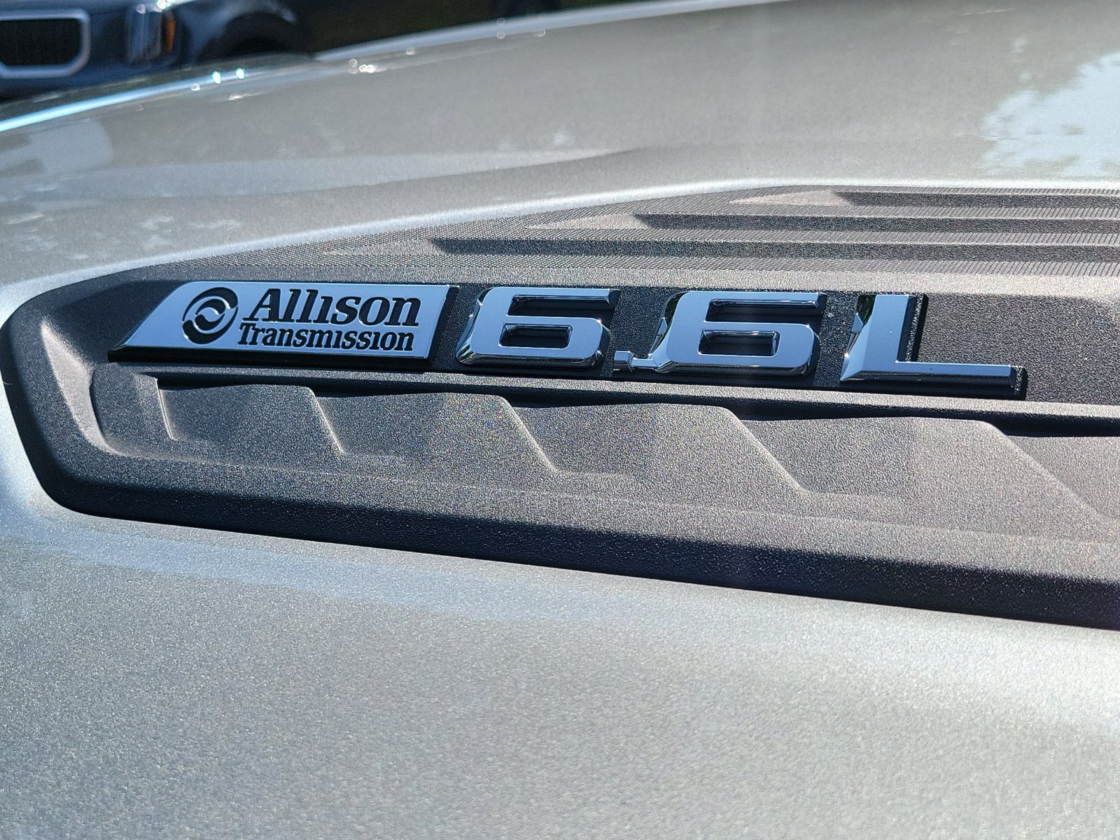 Used 2025 Chevrolet Silverado 2500 LT w/ All Star Edition AWD/4WD image 8