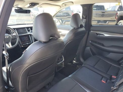 Used 2023 INFINITI QX50 Luxe image 20