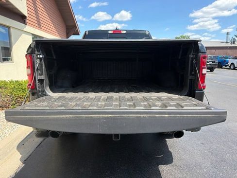 Used 2025 RAM 1500 Laramie w/ Night Edition AWD/4WD image 10