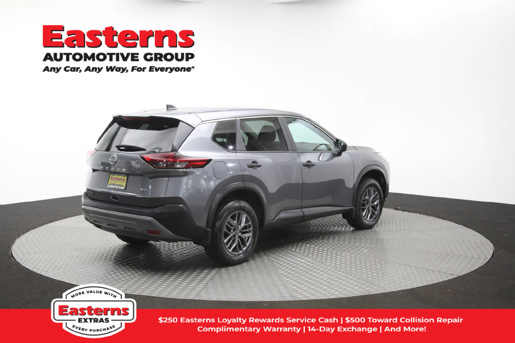 Used 2023 Nissan Rogue S AWD/4WD image 44