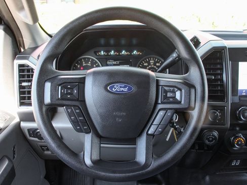 Used 2020 Ford F150 XLT w/ Trailer Tow Package image 19