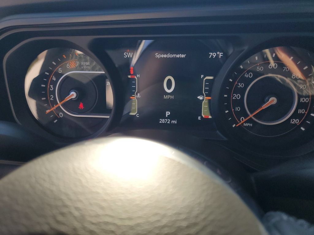 New 2025 Jeep Wrangler Unlimited Sahara AWD/4WD image 23