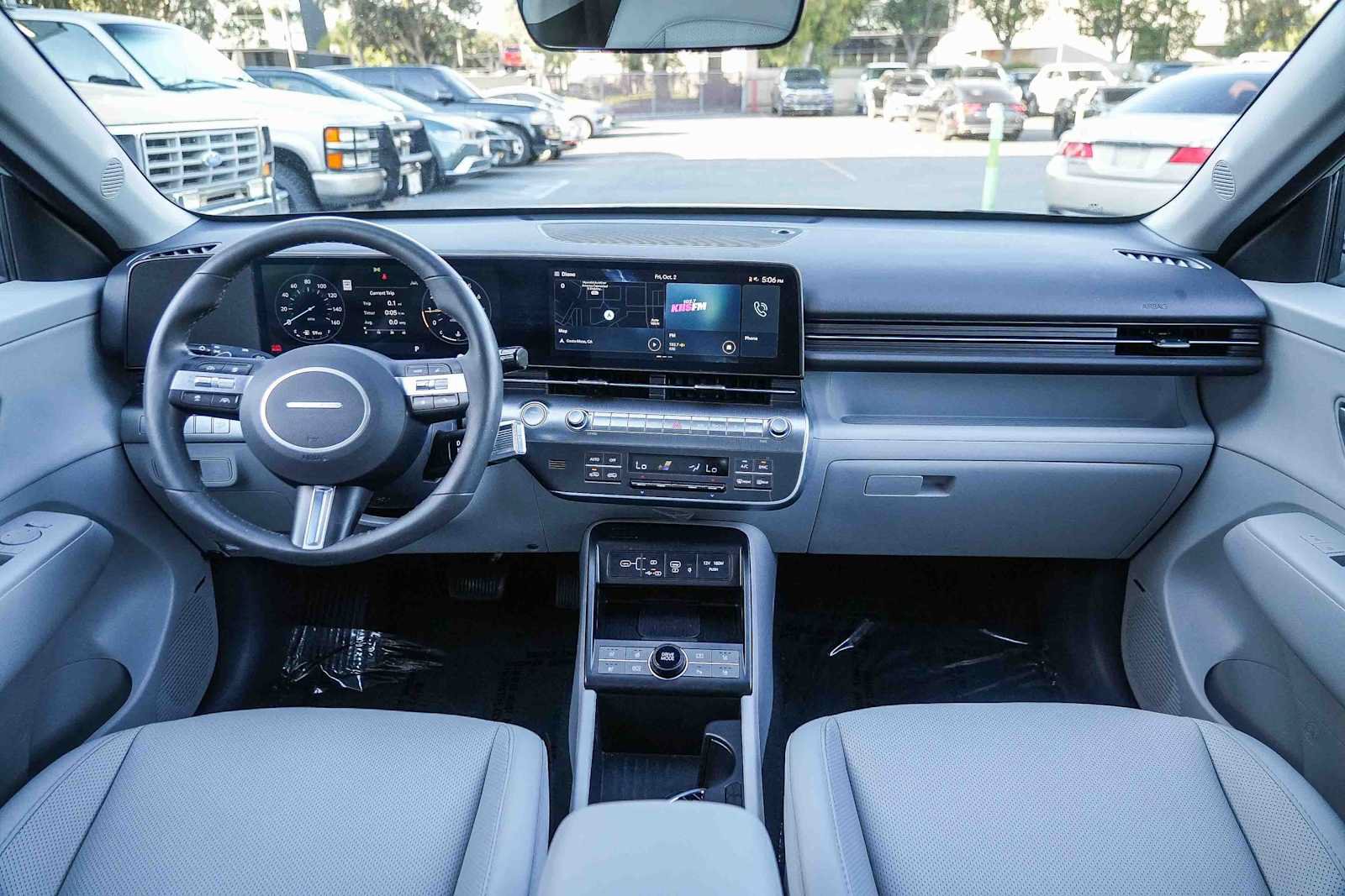 Certified 2024 Hyundai Kona Limited FWD image 12