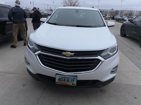 Used 2018 Chevrolet Equinox LT w/ Sun & Infotainment Package image 10