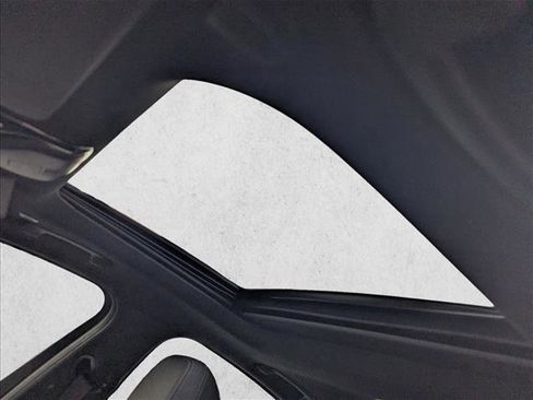 Certified 2023 BMW 330i Sedan w/ Premium Package image 16