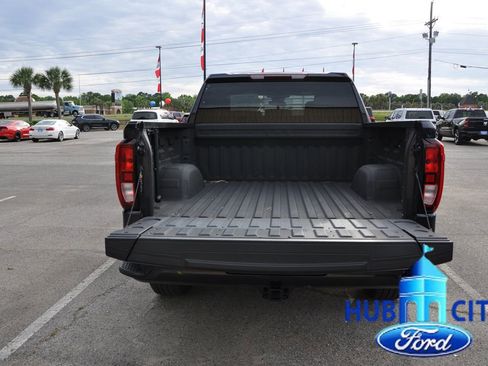 Used 2024 GMC Sierra 1500 Elevation RWD image 22