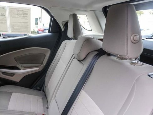 Used 2021 Ford EcoSport S image 24