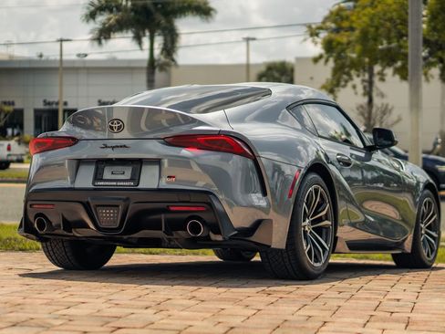 Used 2021 Toyota Supra image 5