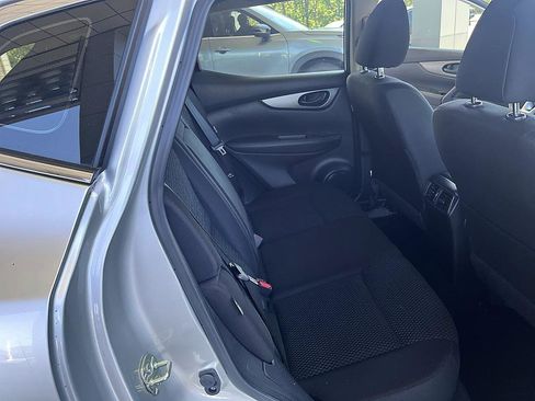 Certified 2022 Nissan Rogue Sport S image 20