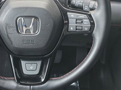Used 2025 Honda Pilot Black Edition image 16