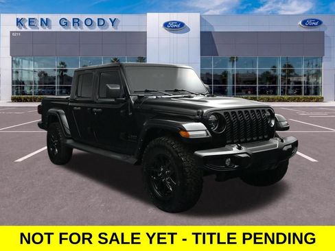 Used 2022 Jeep Gladiator Sport AWD/4WD image 1