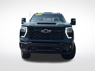 Used 2026 Chevrolet Silverado 2500 ZR2 w/ LPO, Dark Essentials Package AWD/4WD video 2