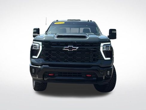 Used 2026 Chevrolet Silverado 2500 ZR2 w/ LPO, Dark Essentials Package AWD/4WD image 2
