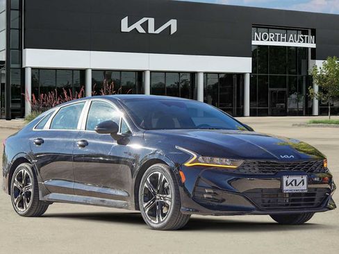 Used 2022 Kia K5 GT-Line image 8