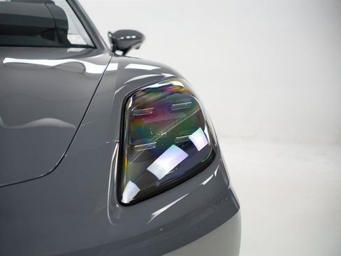 Certified 2025 Porsche Panamera 4 image 7