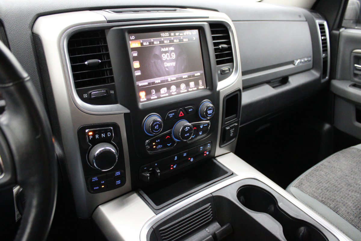 Used 2017 RAM 1500 Big Horn AWD/4WD image 19