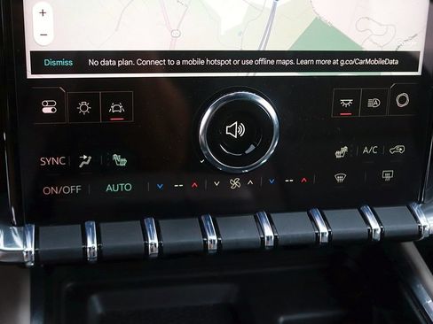 Used 2025 GMC Acadia Elevation FWD image 30