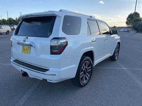 Used 2022 Toyota 4Runner Limited RWD image 4