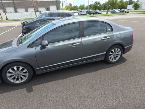 Used 2010 Honda Civic EX image 2