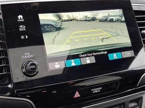 Used 2021 Honda Pilot Black Edition image 17