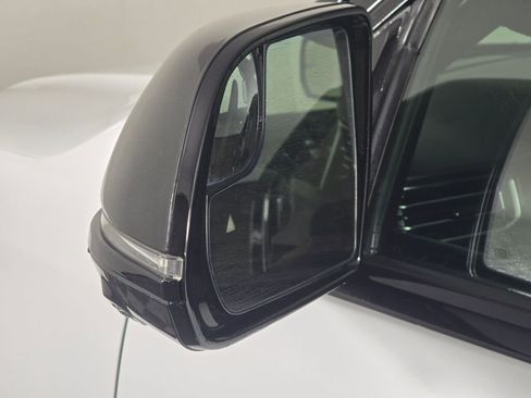 Used 2024 Jeep Grand Wagoneer Series II w/ Quick Order Packagew 28T image 13