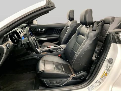Used 2022 Ford Mustang Premium RWD image 24