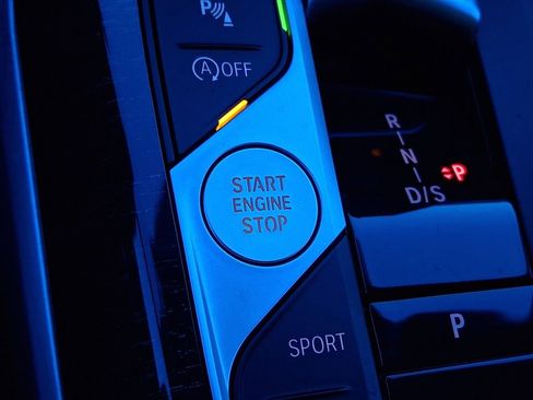 Certified 2023 BMW 330i xDrive 330i xDrive w/ Convenience Package image 21