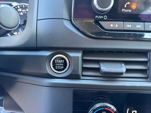 Certified 2024 Nissan Pathfinder S image 16