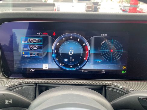 Used 2023 Mercedes-Benz G 550 image 24