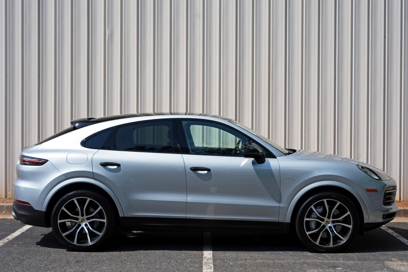 Used 2023 Porsche Cayenne Coupe w/ Premium Package AWD/4WD image 58