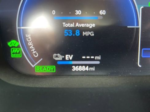 Used 2023 Toyota RAV4 XSE w/ Weather Package AWD/4WD image 11