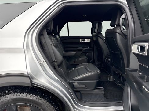 Used 2020 Ford Explorer ST w/ ST Street Pack image 12