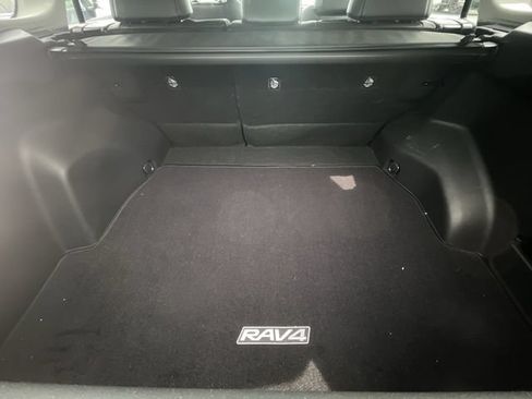 Certified 2022 Toyota RAV4 XLE Premium AWD/4WD image 7