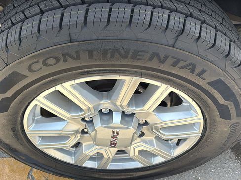 Certified 2024 GMC Sierra 2500 SLT w/ Max Trailering Package AWD/4WD image 14