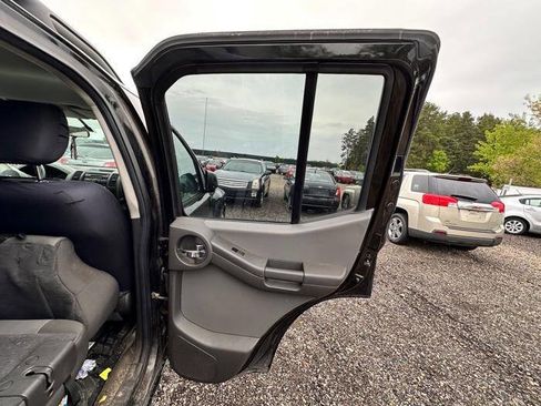 Used 2011 Nissan Xterra X RWD image 27