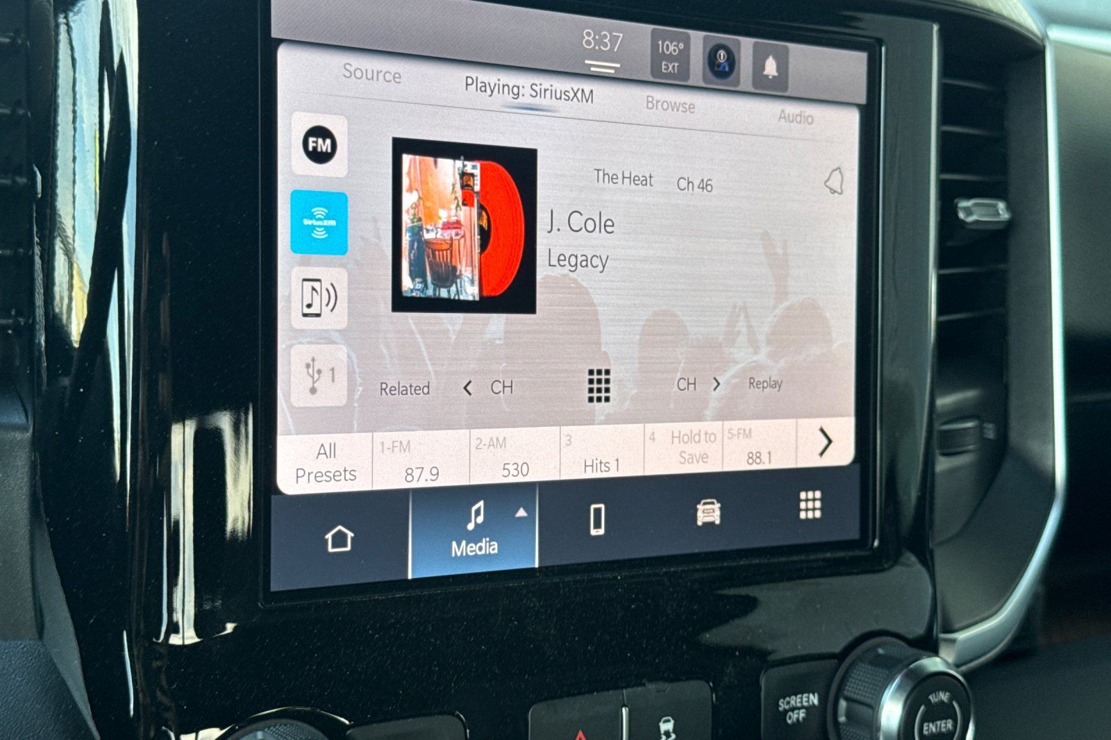 New 2026 RAM 3500 Big Horn AWD/4WD image 16
