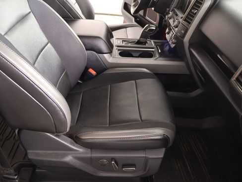 Used 2020 Ford F150 Raptor w/ Equipment Group 802A Luxury image 15