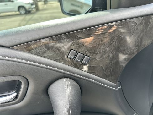 Used 2020 INFINITI QX80 Luxe w/ Proassist Package image 12