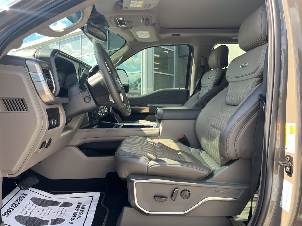 Used 2026 Ford F350 Platinum w/ Platinum Plus Package AWD/4WD image 17