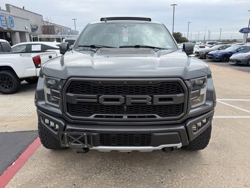 Certified 2019 Ford F150 Raptor w/ Equipment Group 802A Luxury image 8
