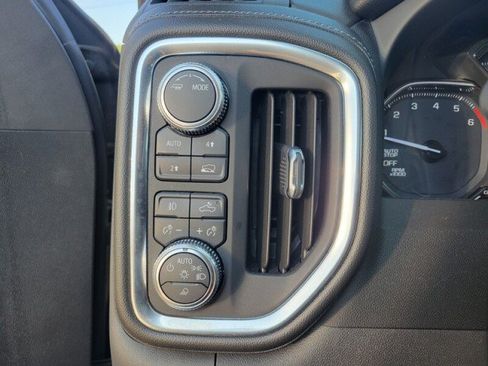 Used 2020 GMC Sierra 1500 SLT w/ SLT Premium Package AWD/4WD image 17
